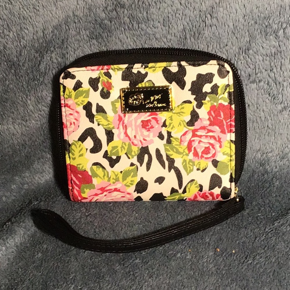 Betsy Johnson wallet